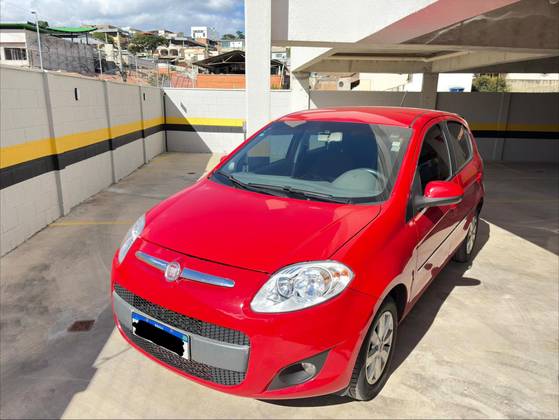 FIAT PALIO 1.4 MPI ATTRACTIVE 8V FLEX 4P MANUAL FIAT PALIO 1.4 MPI ATTRACTIVE 8V FLEX 4P MANUAL